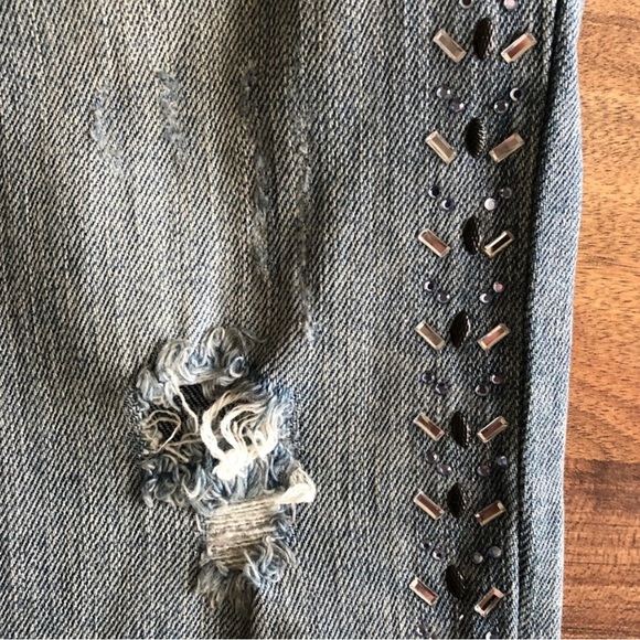 Juicy Couture distress skinny jeans - Picture 5 of 9